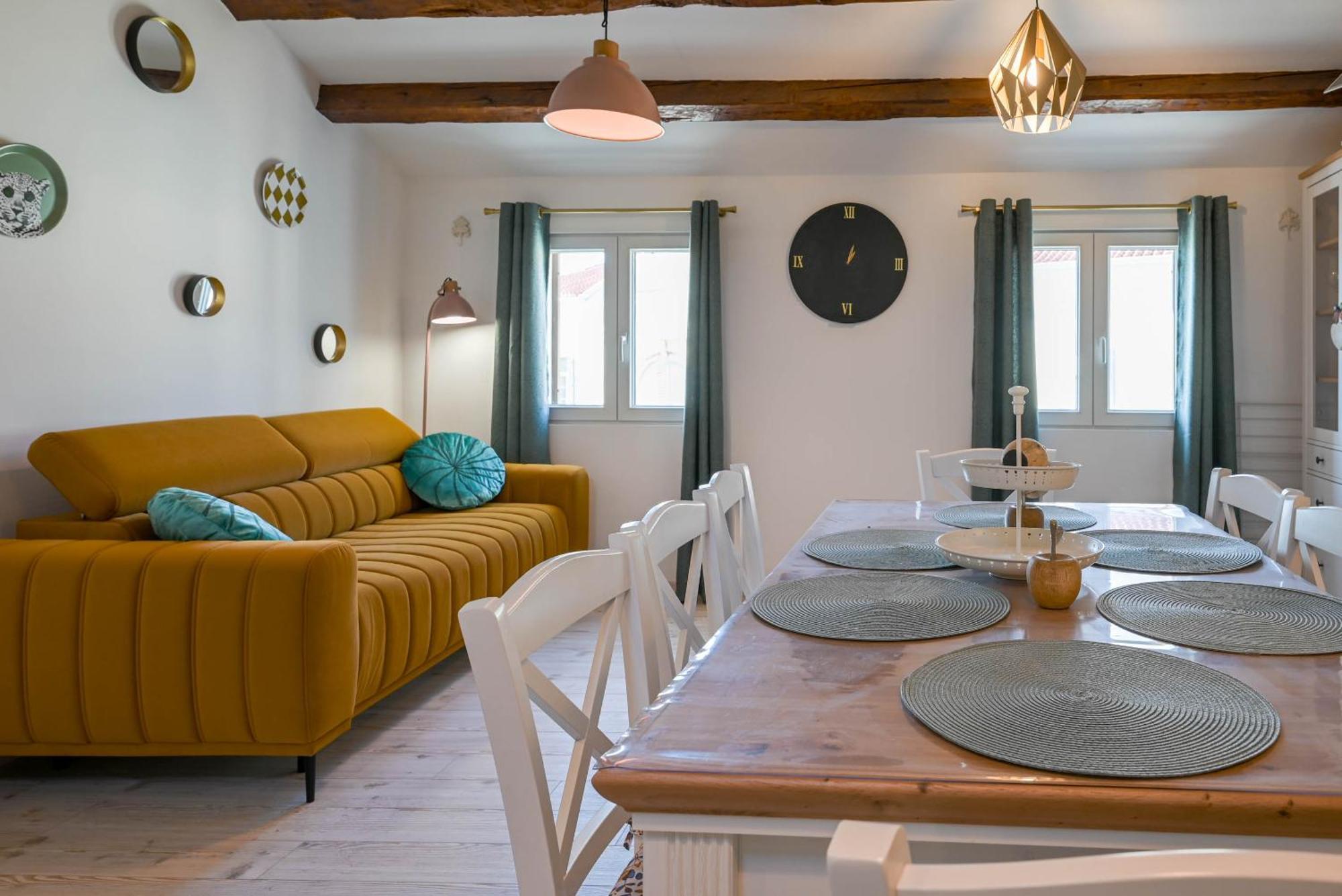 Apartment Roberta Rovigno Esterno foto